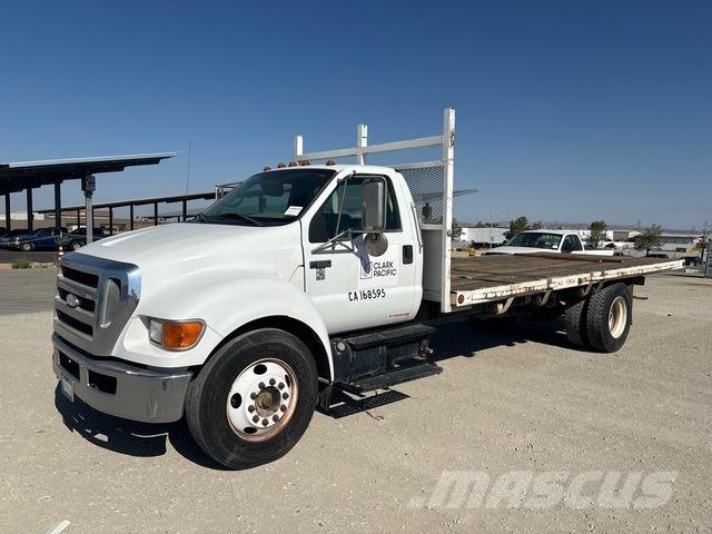 Ford F-650 Грузовики-платформы/боковая разгрузка