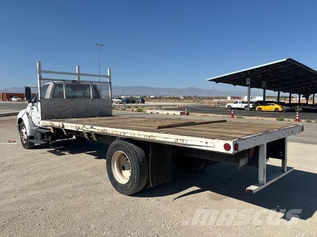 Ford F-650 Грузовики-платформы/боковая разгрузка