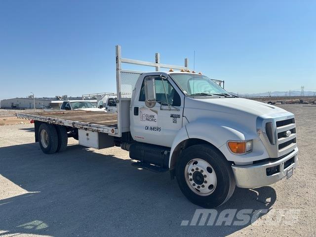 Ford F-650 Грузовики-платформы/боковая разгрузка