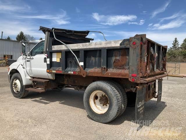 Ford F-750 Грузовики-Самосвалы