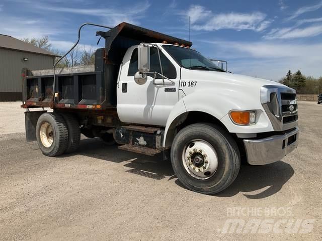 Ford F-750 Грузовики-Самосвалы
