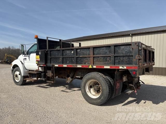 Ford F-750 Грузовики-Самосвалы