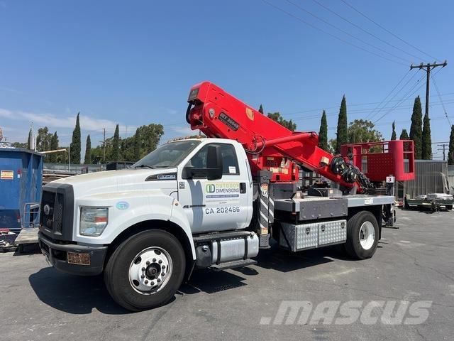 Ford F-750 Специальные грузовики