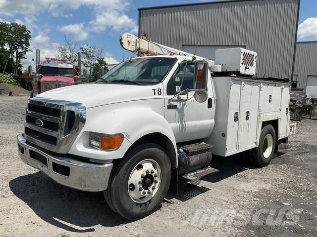 Ford F-750 Бортовые фургоны