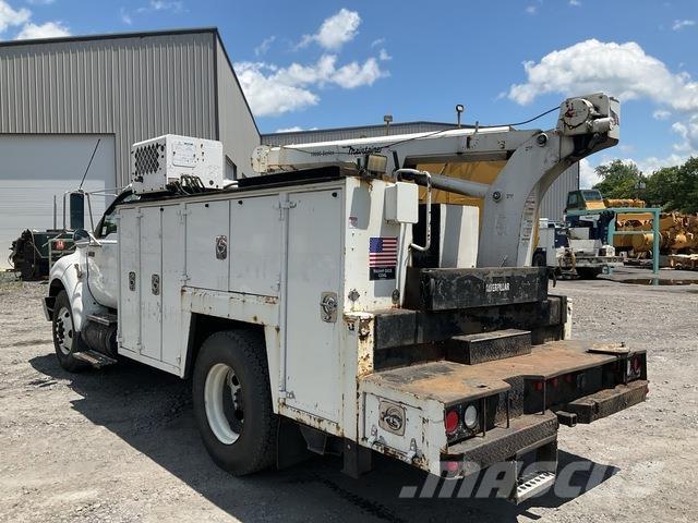 Ford F-750 Бортовые фургоны