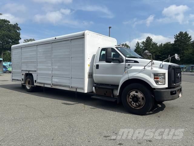 Ford F-750 Грузовики для доставки напитков
