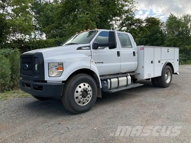 Ford F-750 Бортовые фургоны