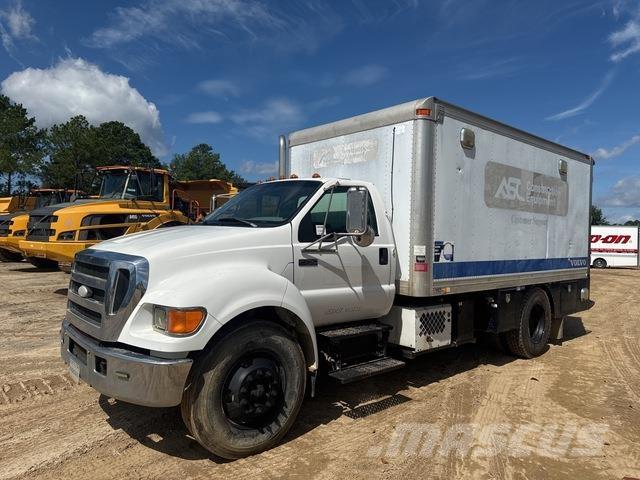 Ford F-750 Строительная техника - Другие