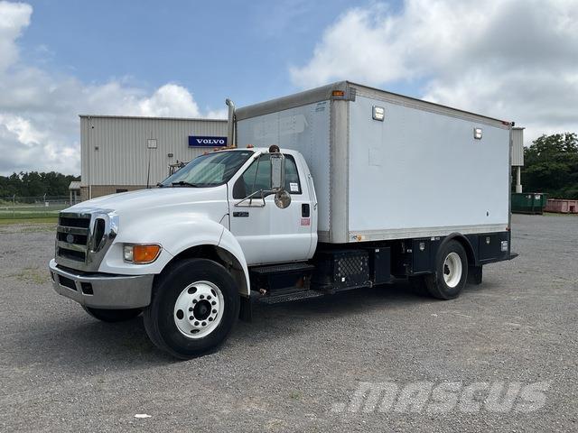 Ford F-750 Строительная техника - Другие