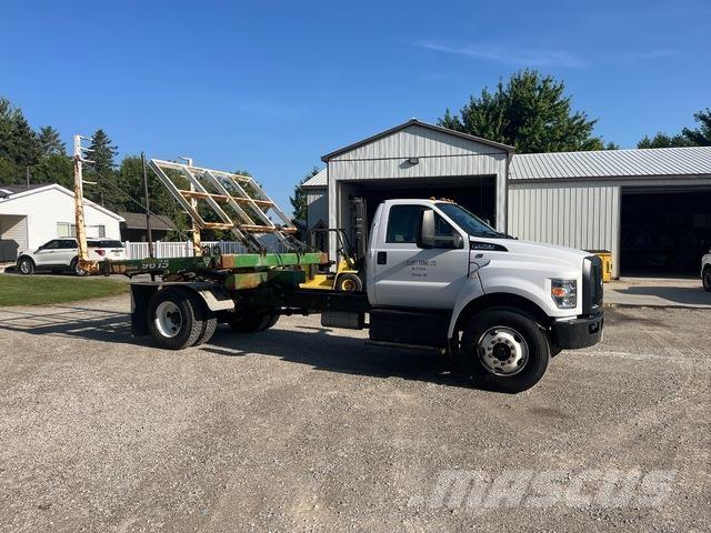 Ford F-750 Кабины