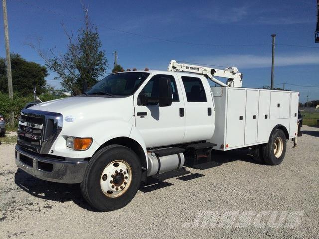 Ford F-750 Комбинированные дорожные машины
