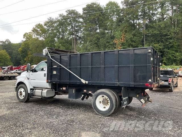 Ford F-750 Грузовики-Самосвалы
