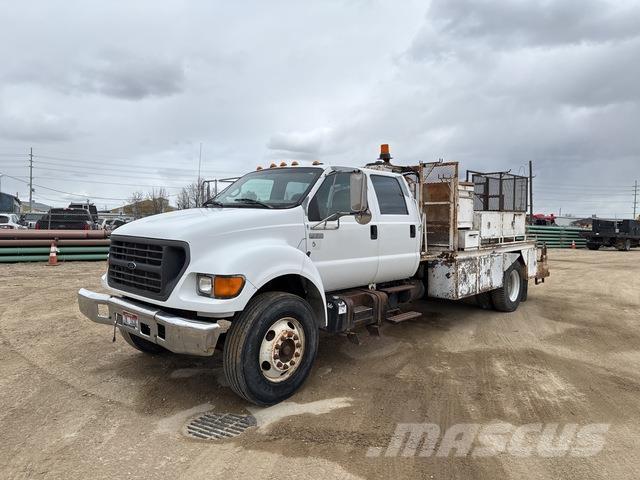 Ford F-750 Комбинированные дорожные машины