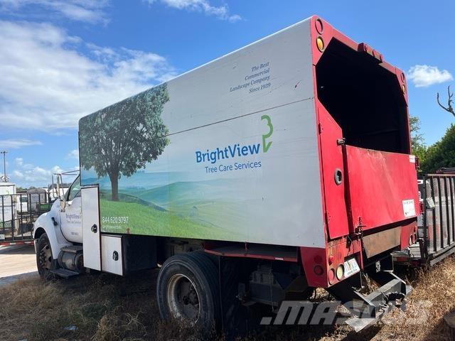 Ford F-750 Грузовики-Щеповозы