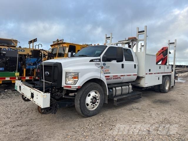 Ford F-750 XL Специальные грузовики