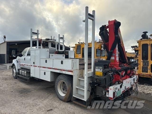 Ford F-750 XL Специальные грузовики