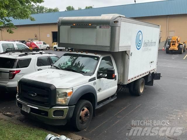 Ford F550 Грузовики-Фургоны
