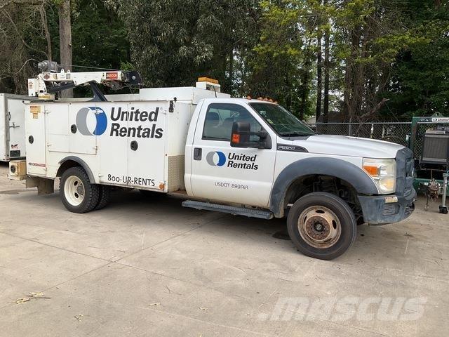 Ford F550 Комбинированные дорожные машины