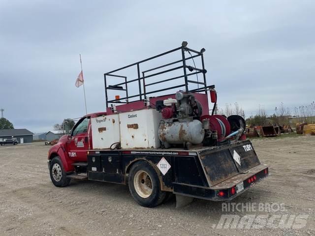 Ford F650 Грузовики-цистерны