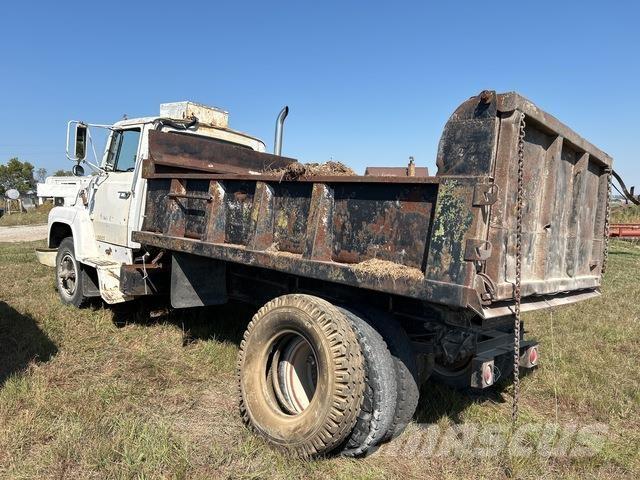 Ford F7000 Грузовики-Самосвалы