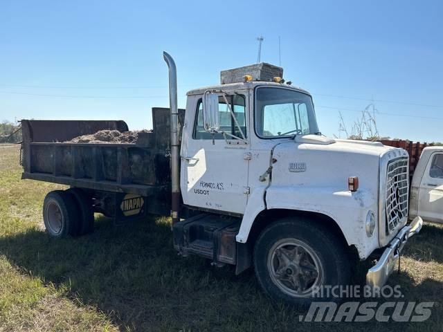 Ford F7000 Грузовики-Самосвалы