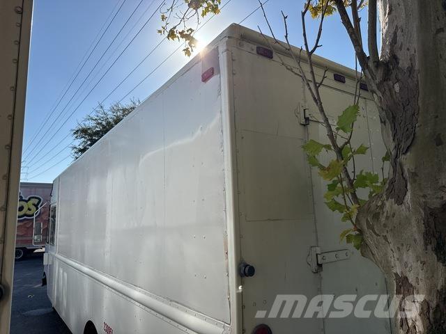 Ford GEN 1 Цельнометаллический фургоны