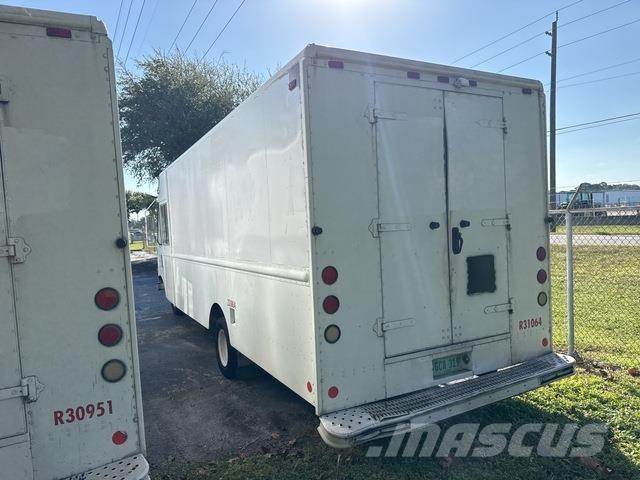 Ford GEN 1 Цельнометаллический фургоны