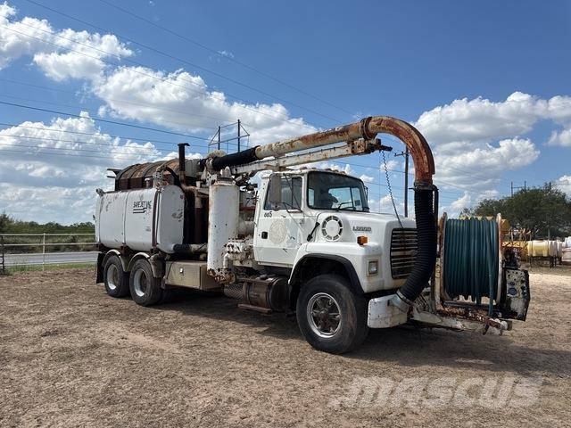 Ford LNT8000F Гусеничные экскаваторы