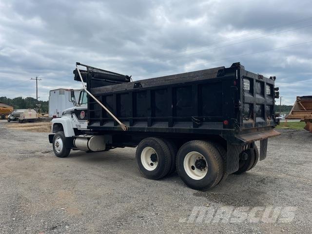 Ford LT9000 Грузовики-Самосвалы