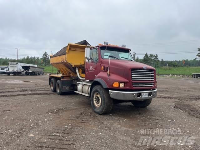 Ford LTS 9000 Снежные отвалы и плуги