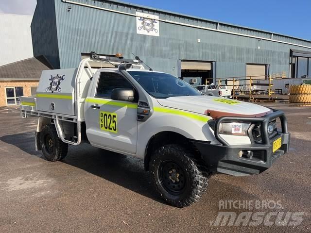Ford Ranger XL Бортовые фургоны