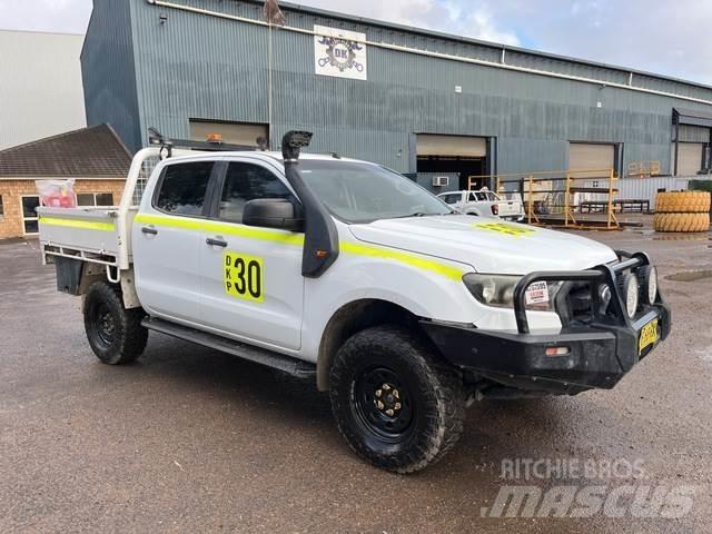 Ford Ranger XL Бортовые фургоны
