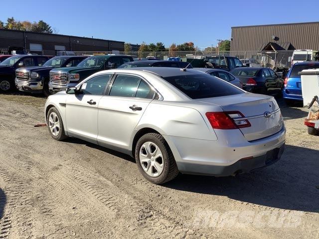Ford Taurus Легковые автомобили
