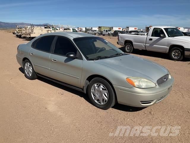 Ford Taurus SE Легковые автомобили