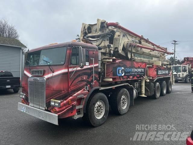 Freightliner  Бетононасосы