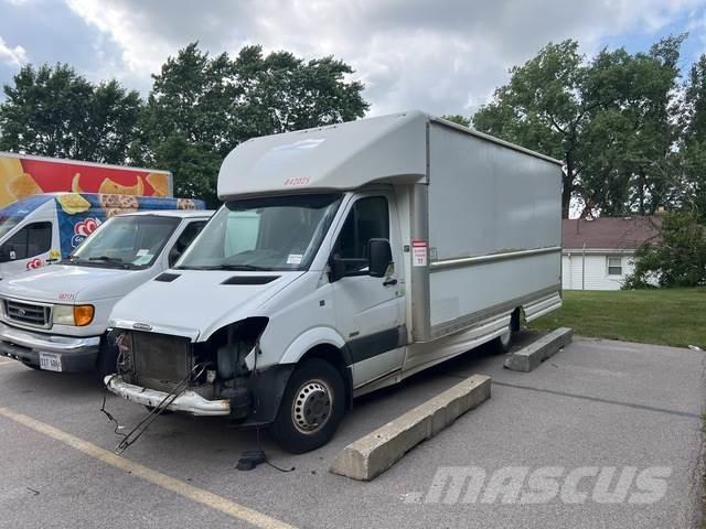 Freightliner  Изотермический фургон