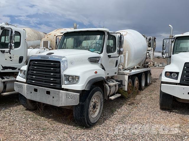 Freightliner  Специальные грузовики