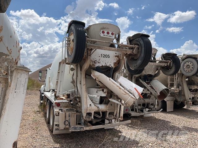 Freightliner  Специальные грузовики