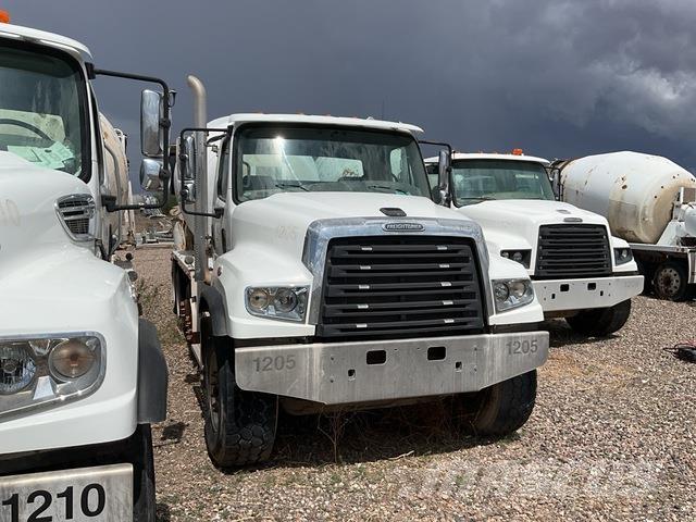 Freightliner  Специальные грузовики