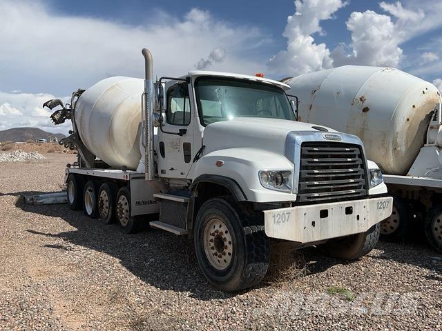 Freightliner  Специальные грузовики