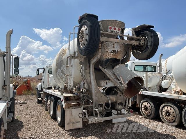 Freightliner  Специальные грузовики