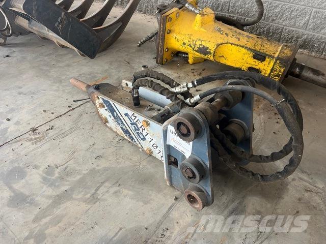 Furukawa FX45A Гидромолоты