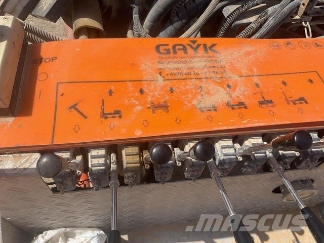  Gayk HRE3000 Вибропогружатели