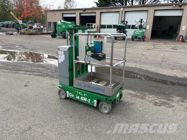 Genie GR-12 Вертикальные мачтовые подъемники