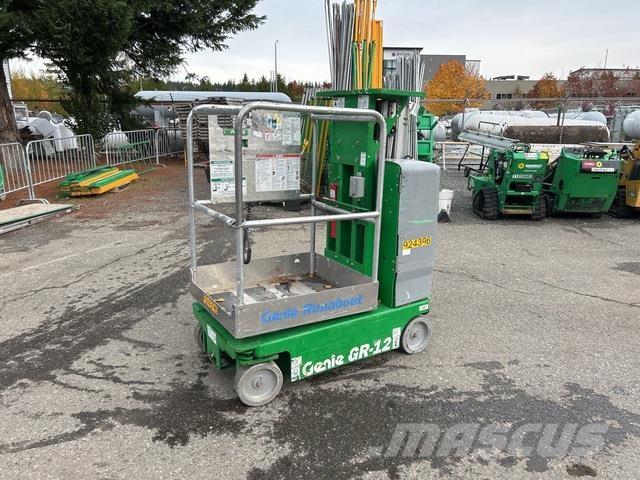 Genie GR-12 Вертикальные мачтовые подъемники