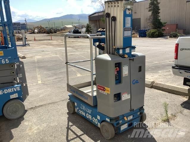 Genie GR-20 Вертикальные мачтовые подъемники