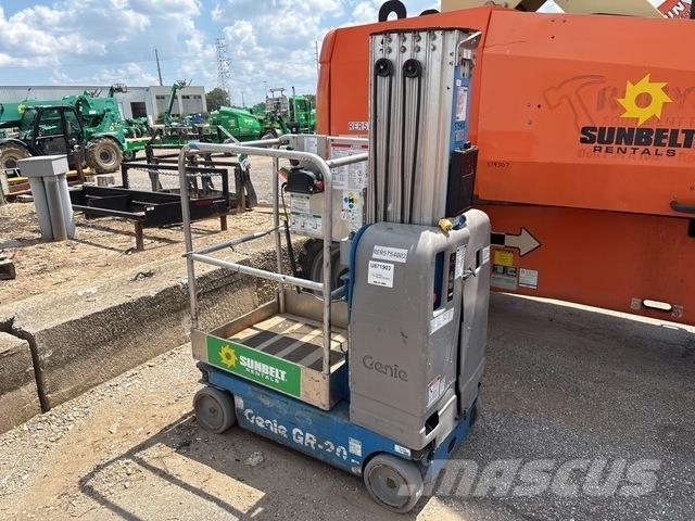 Genie GR-20 Вертикальные мачтовые подъемники