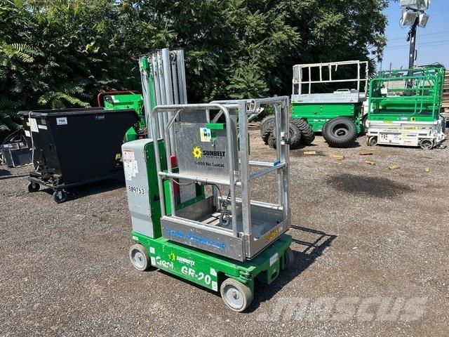 Genie GR-20 Вертикальные мачтовые подъемники