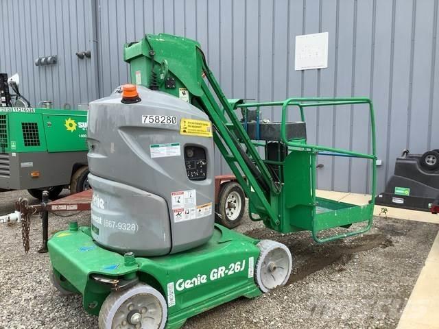 Genie GR26J Вертикальные мачтовые подъемники