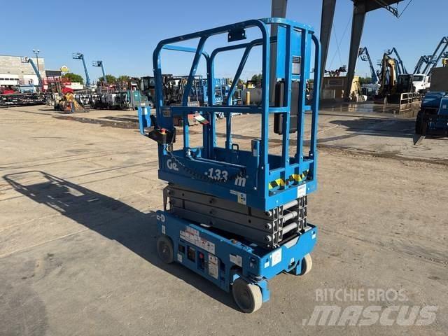 Genie GS-1330M Ножничные подъемники